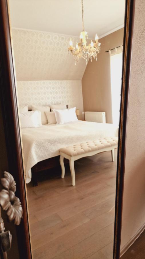 Villa Westfalia Guest House Tirgu Secuiesc Luaran gambar