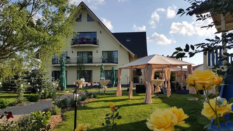 Villa Westfalia Guest House Tirgu Secuiesc Luaran gambar